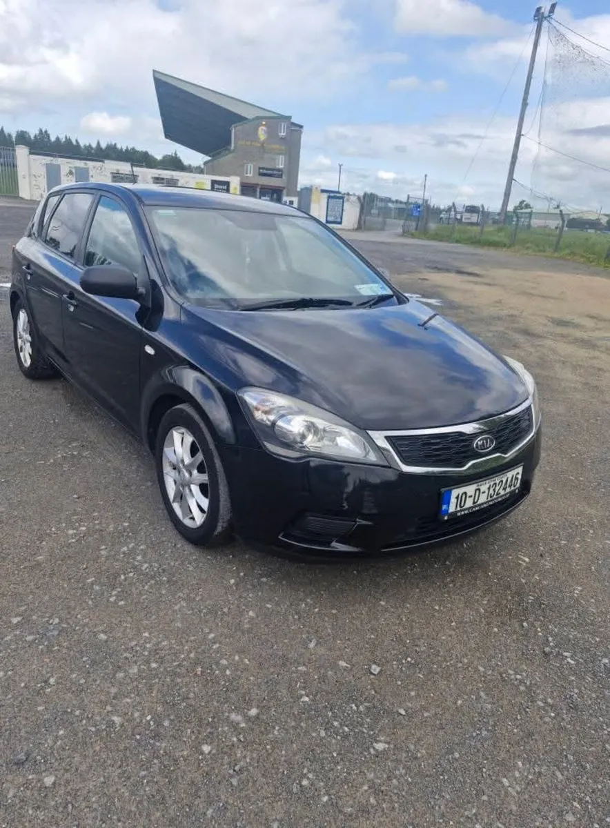 Kia Ceed - Image 1