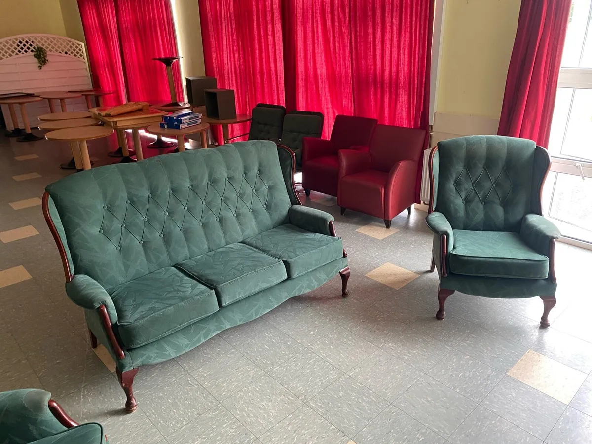 Couch Set - Image 1