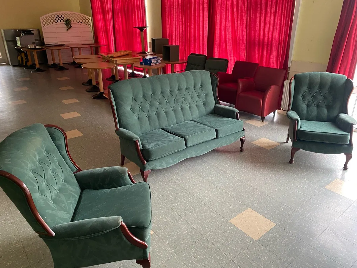 Couch Set - Image 2