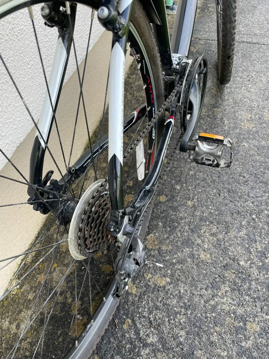 Hybrid Mens Carrera Bike - Image 4