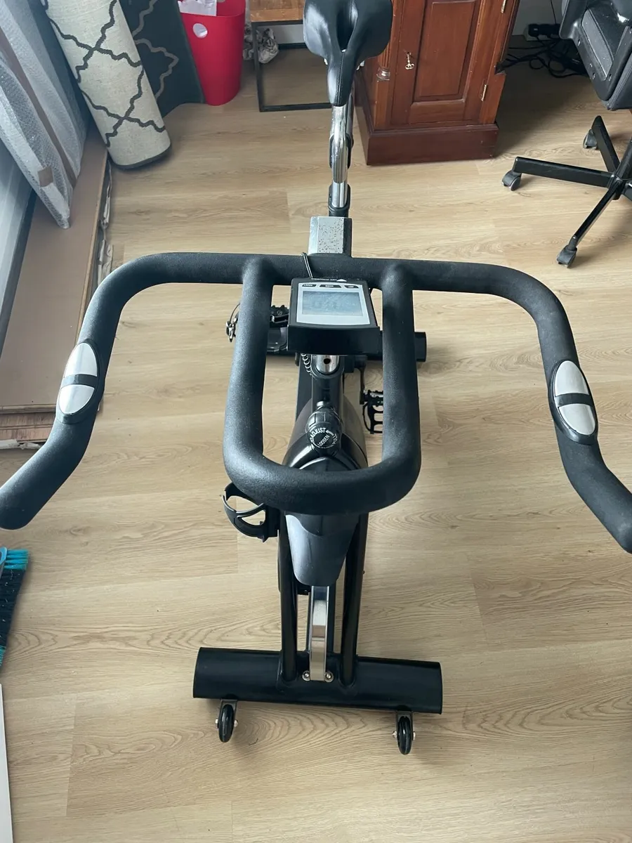 Hit Fitness G7 Indoor Exercise Bike - Image 2