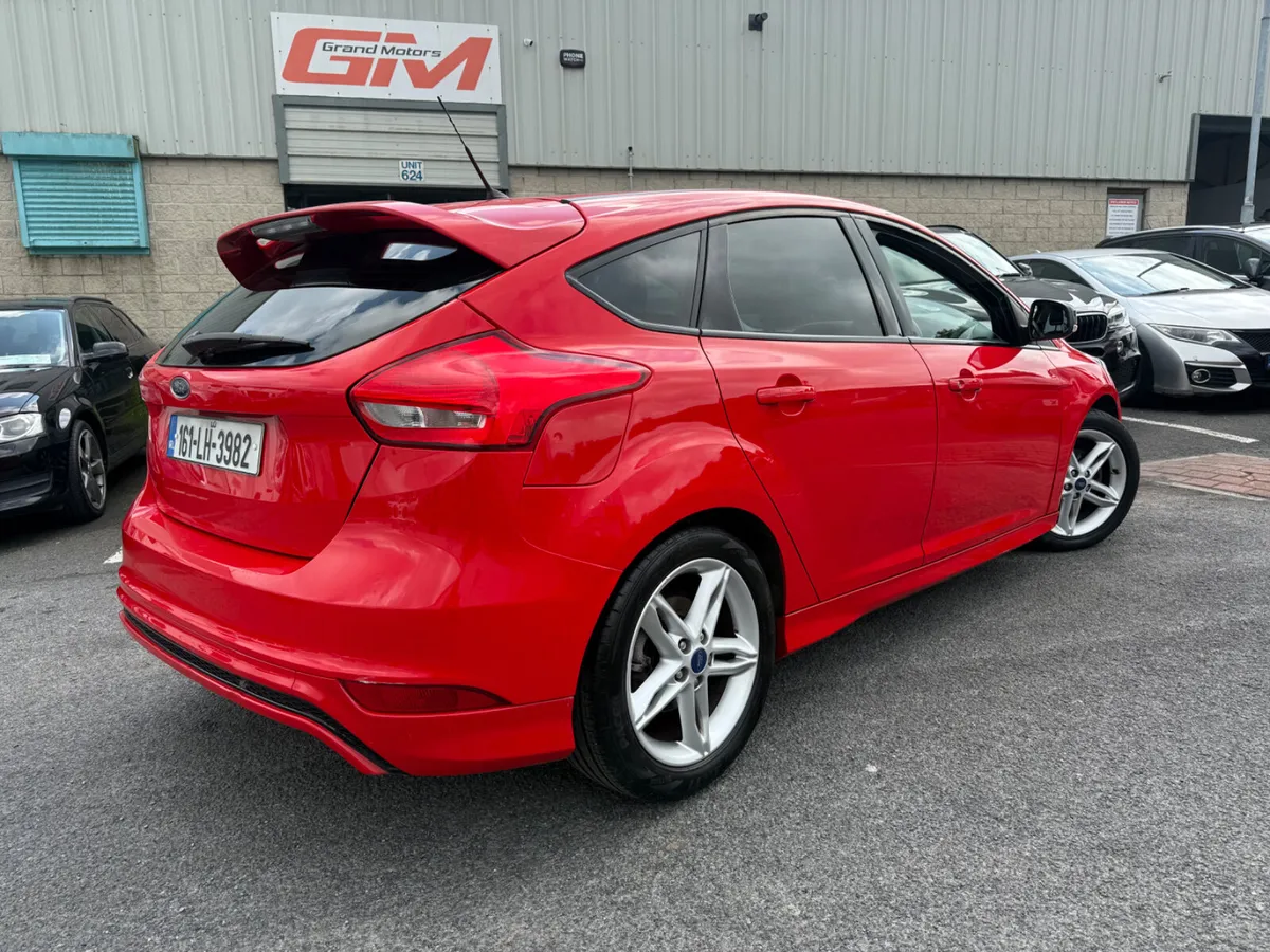 Ford Focus 1.0 Petrol ST Style - Image 4