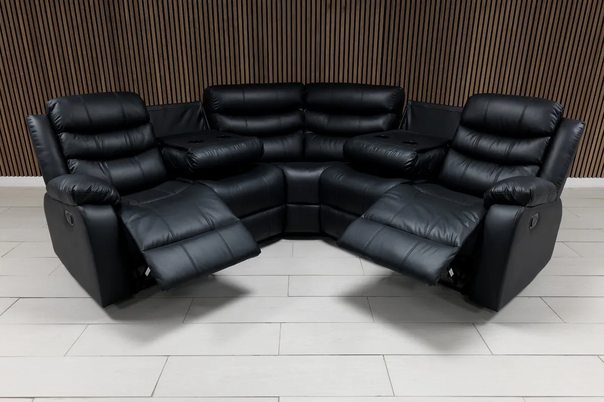 Roma Leather Manual Recliner Sofa - Image 4