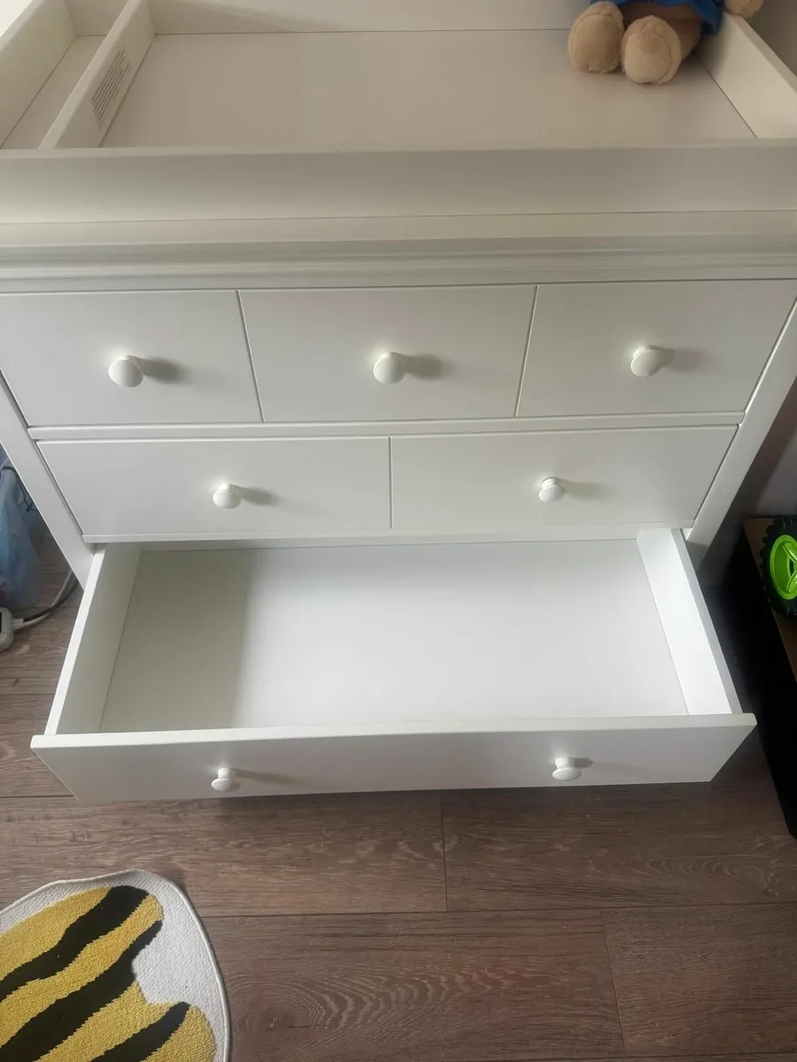 Mamas and Papas Dresser & Baby Changing Unit - Image 3