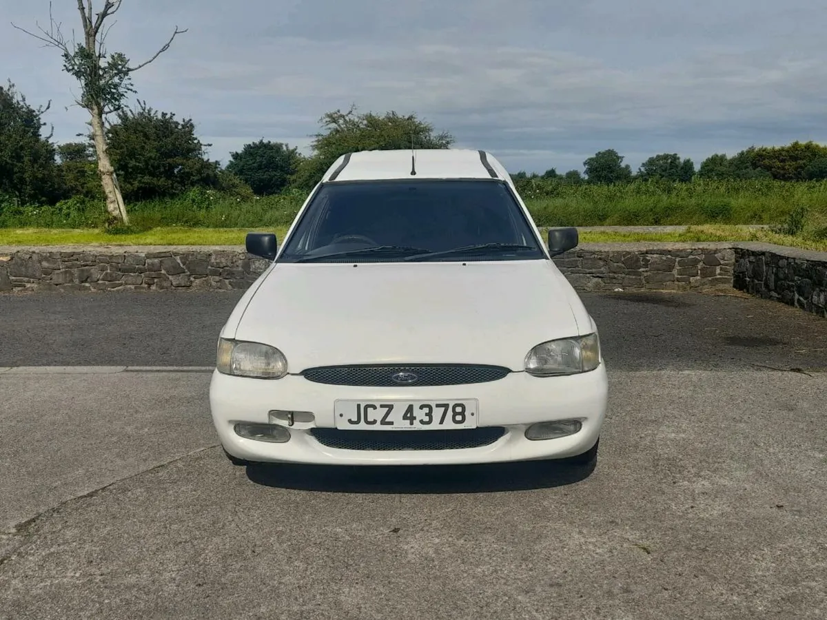 2001 Ford Escort Van 75 1.8 Diesel - Image 2