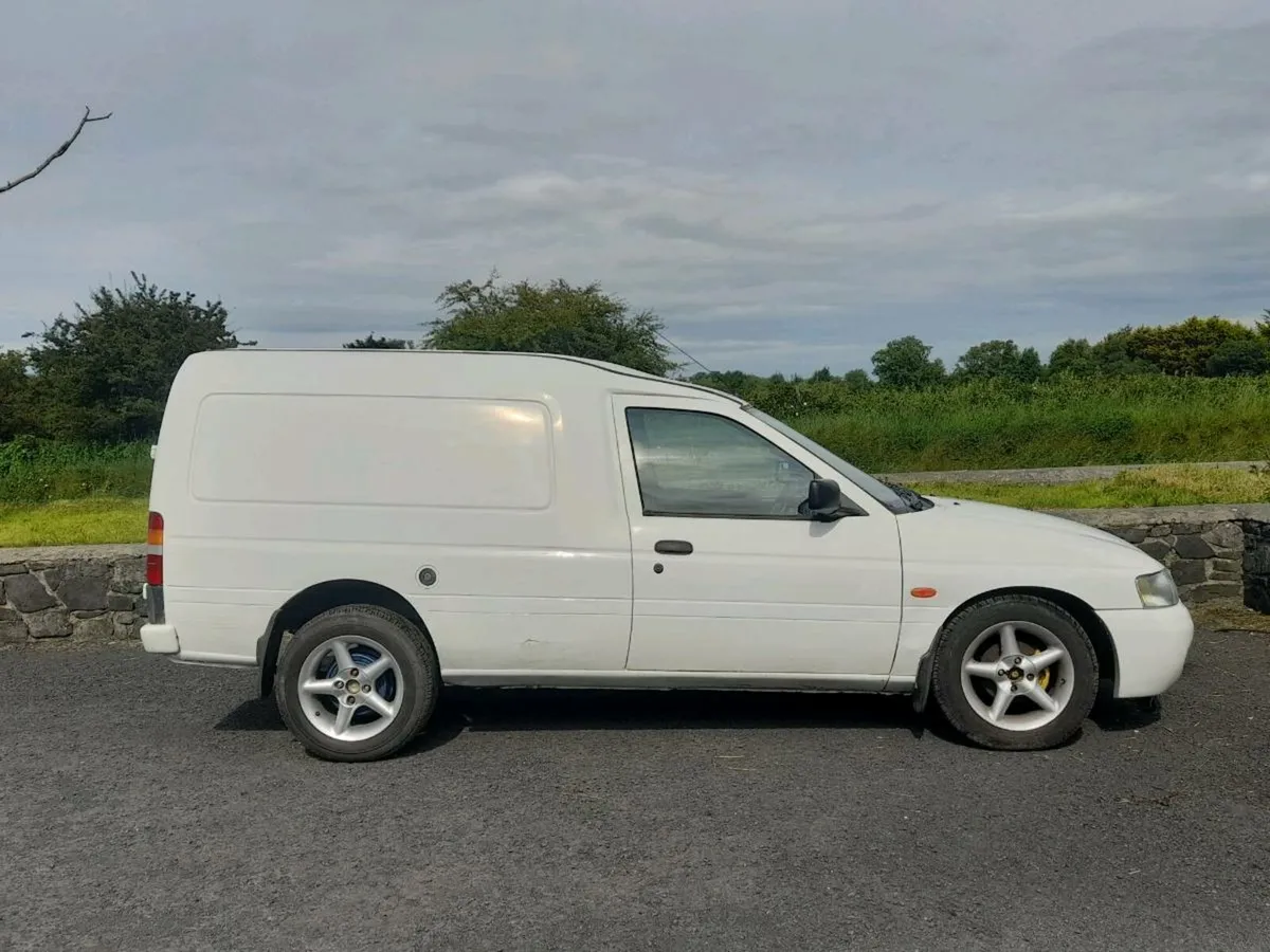2001 Ford Escort Van 75 1.8 Diesel - Image 3