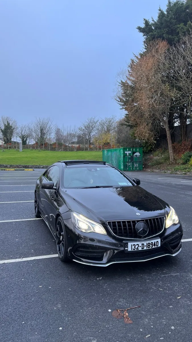 MERCEDES BENZ  E350D BLUETEC AMG SPORT - Image 3
