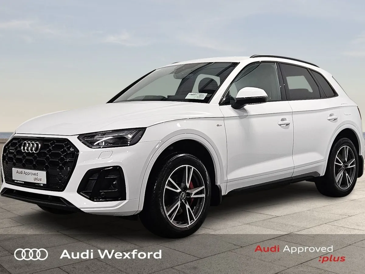 Audi Q5 S-line 50tfsie 299HP Quattro ST - Black E - Image 4