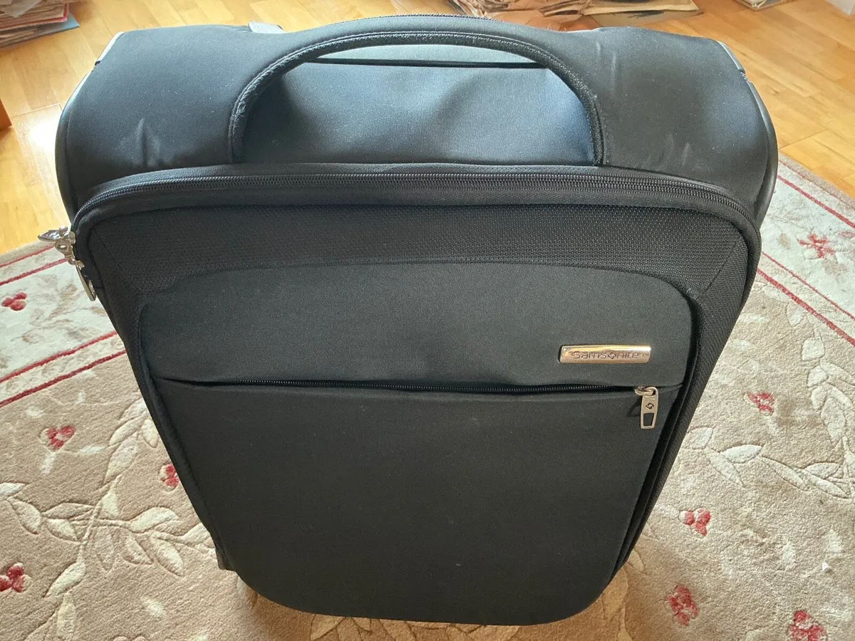 Suitcase - Image 2