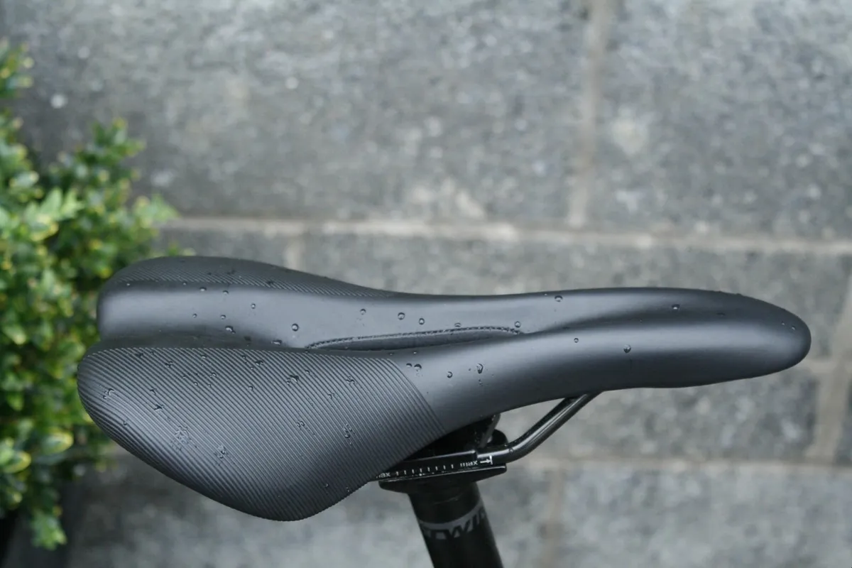 Trek Alpha 1.1 Road Bike - Image 3