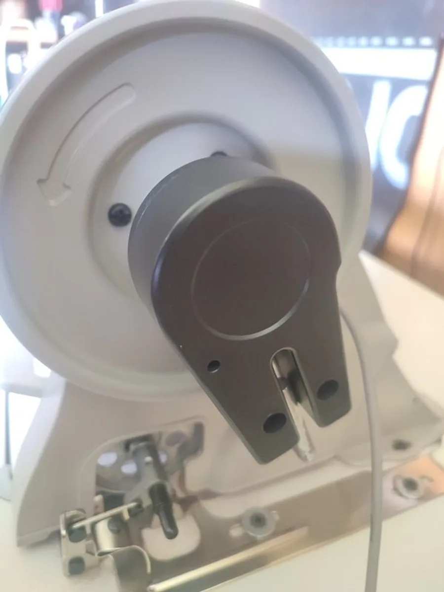 Juki DU-1181N Sewing Machine - Image 2