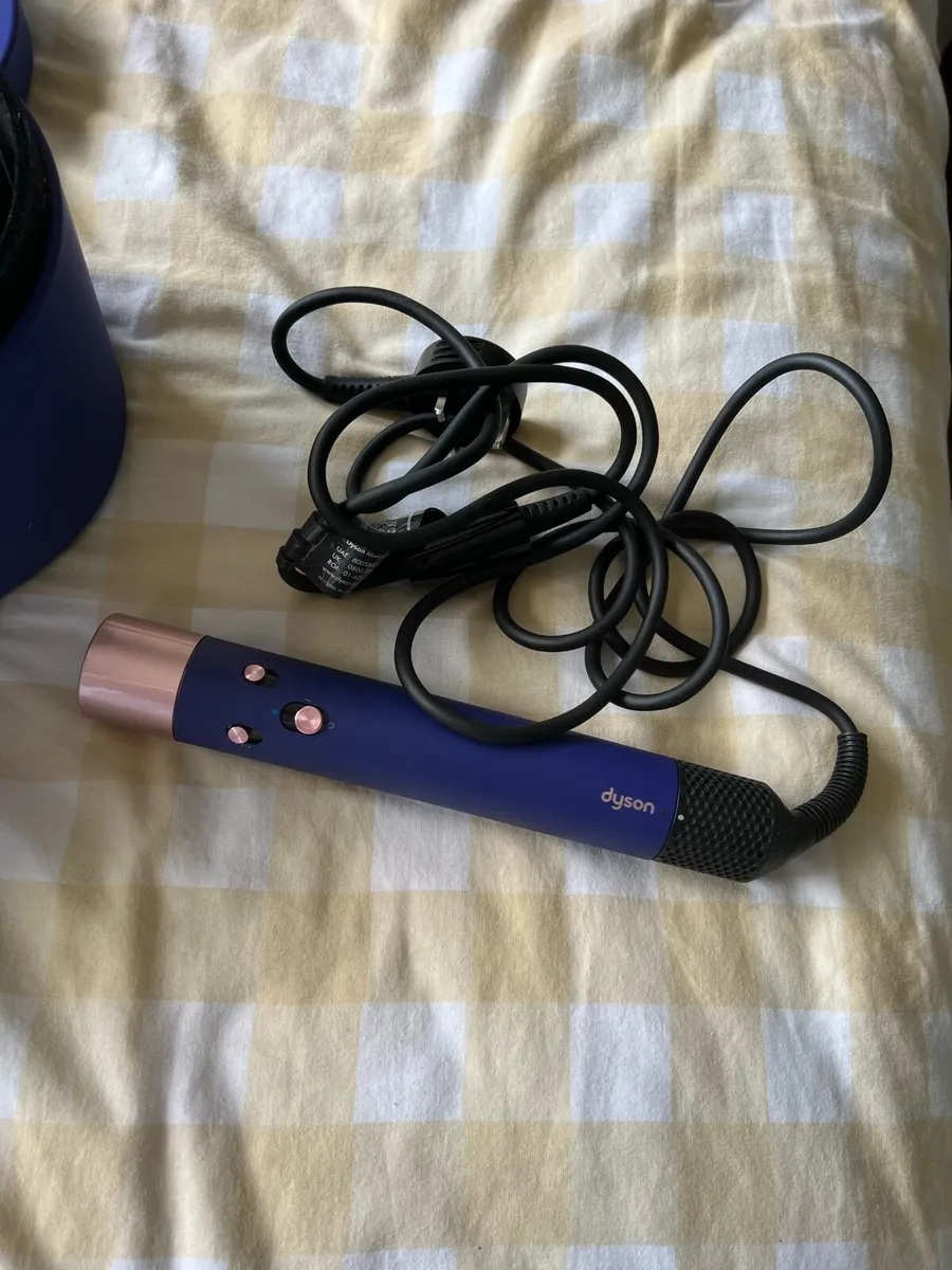 Dyson Airwrap Multi Styler - Image 4