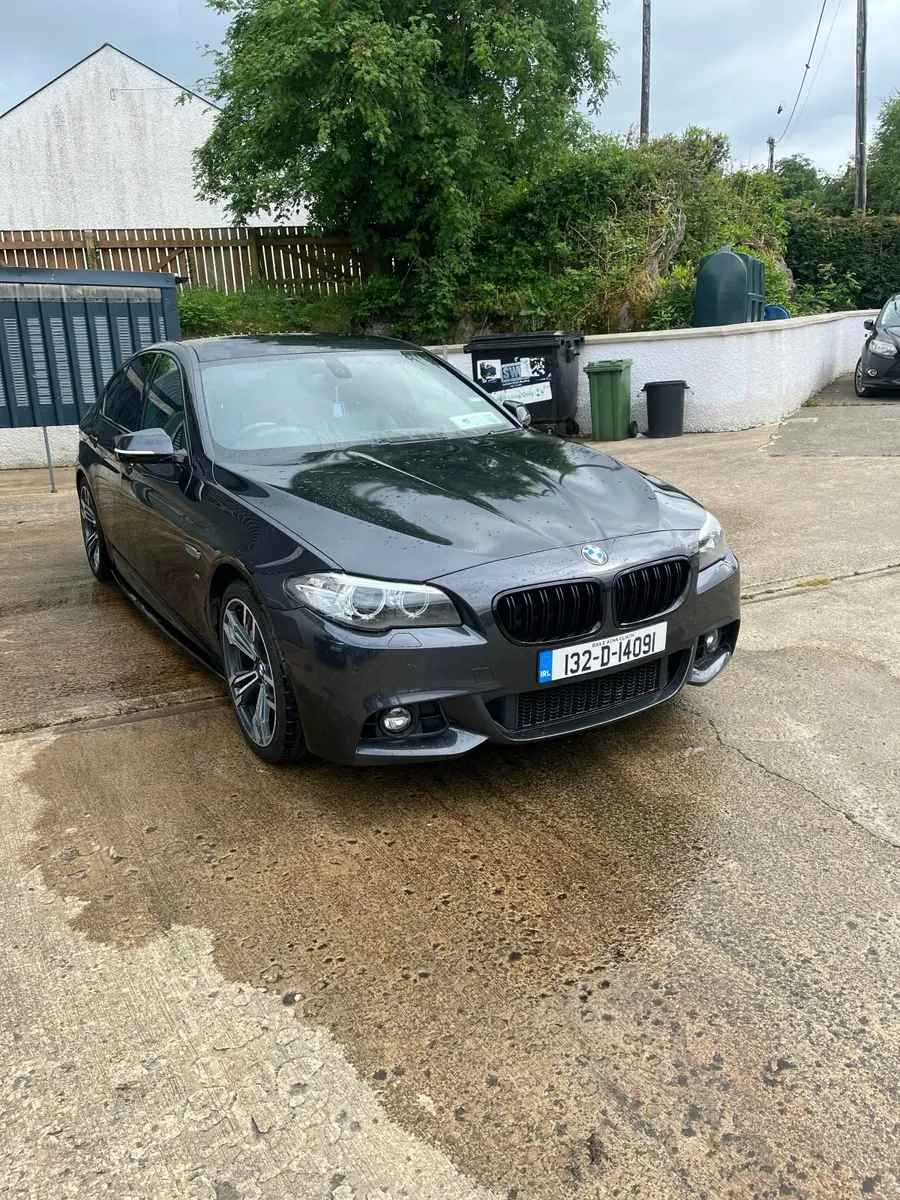 BMW 5-Series 2013 - Image 2