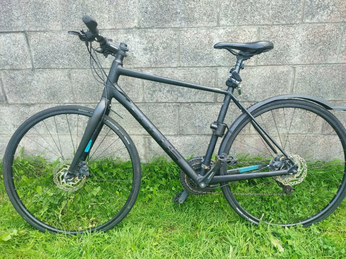 Brand new condition focus arriba 3.8 - Image 1