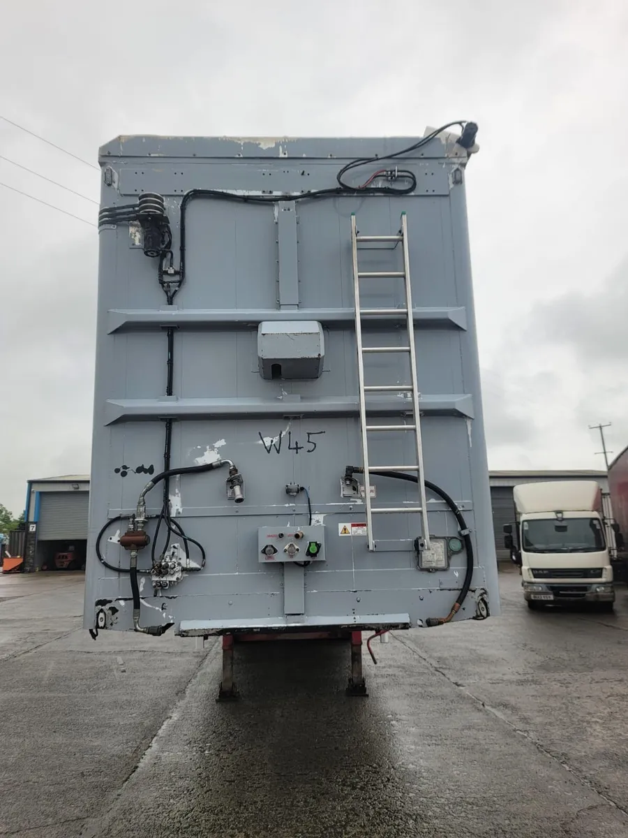 2016 BMI 130 Walking Floor Hydraulic Cover - Image 4