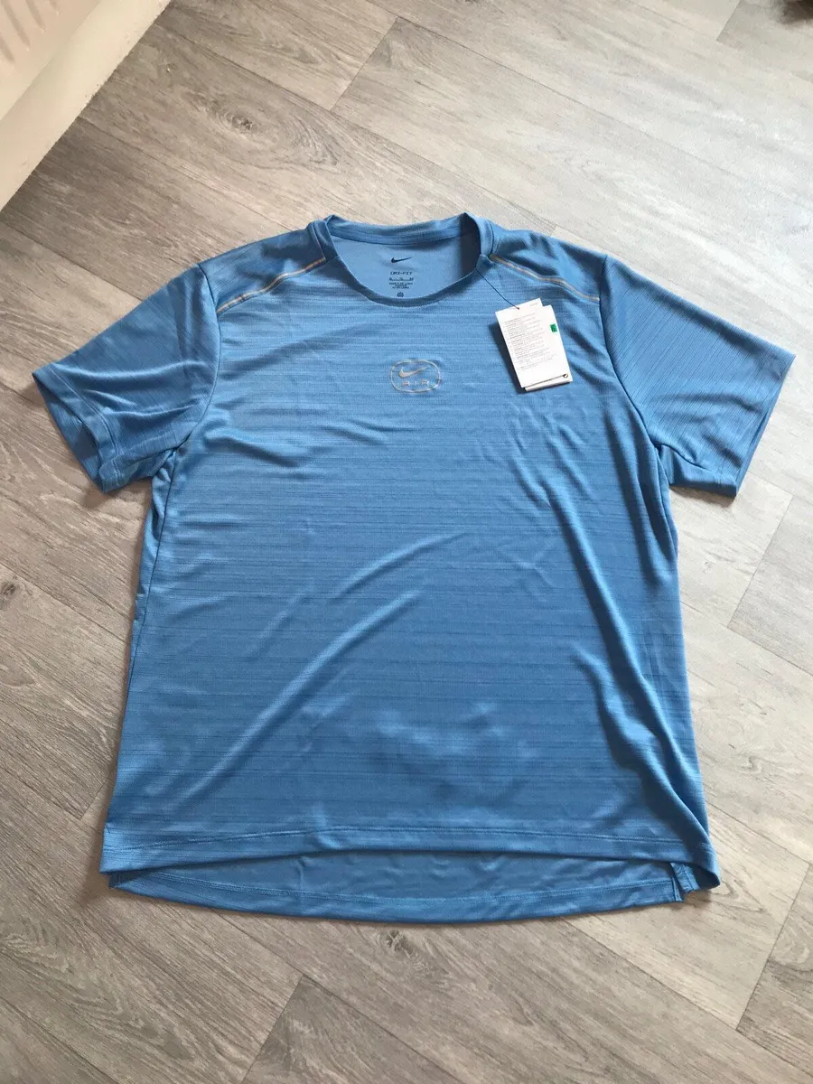 Mens  Nike jersey - Image 1