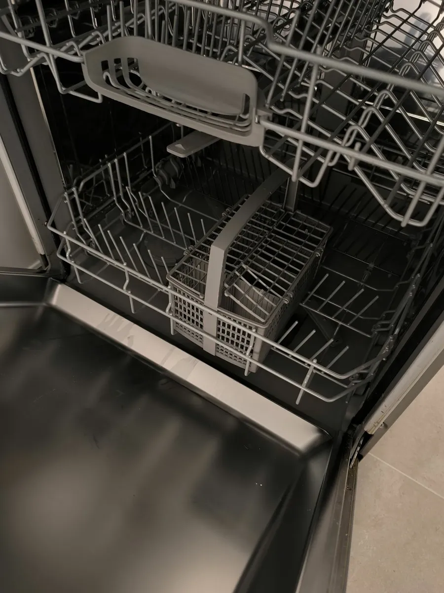 Dish washer - Image 3