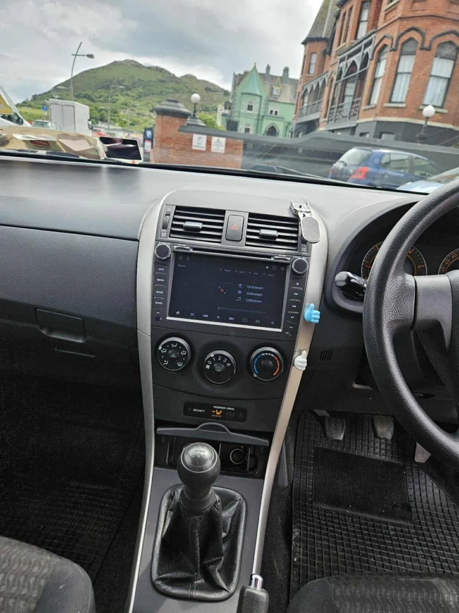 Car - Image 4