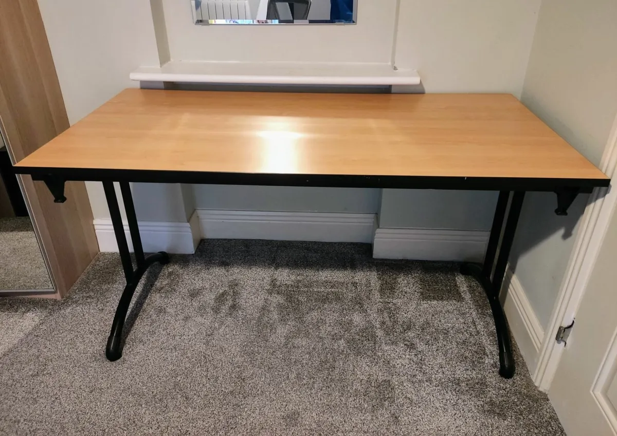 Desk - Image 2