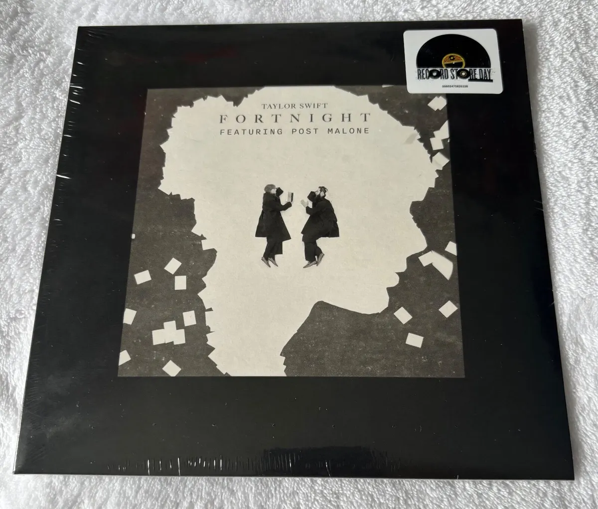 Taylor Swift - Fortnight White 7 Inch Vinyl RSD 25 - Image 1