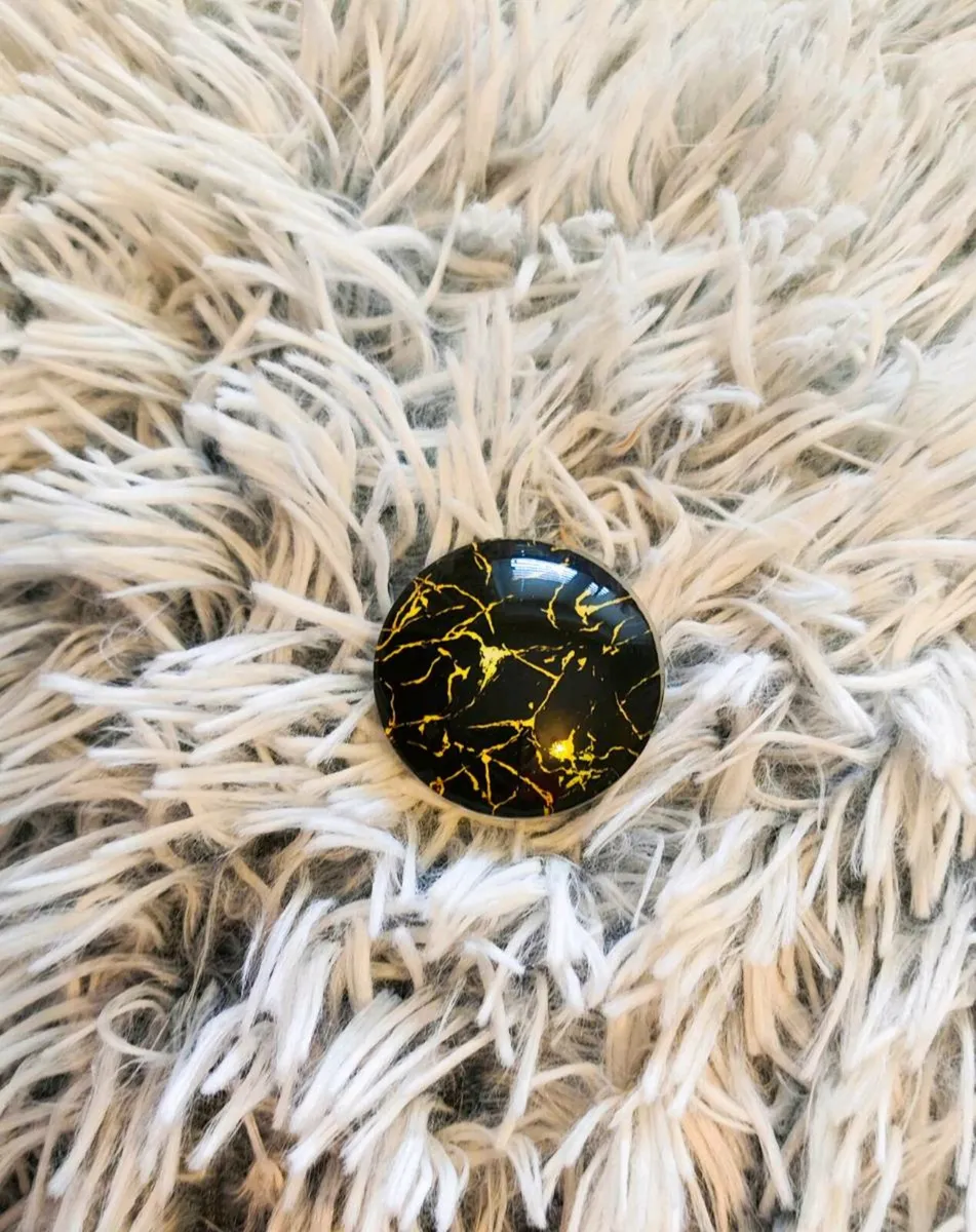 Black Marble PopSocket – Universal Grip & Stand - Image 3