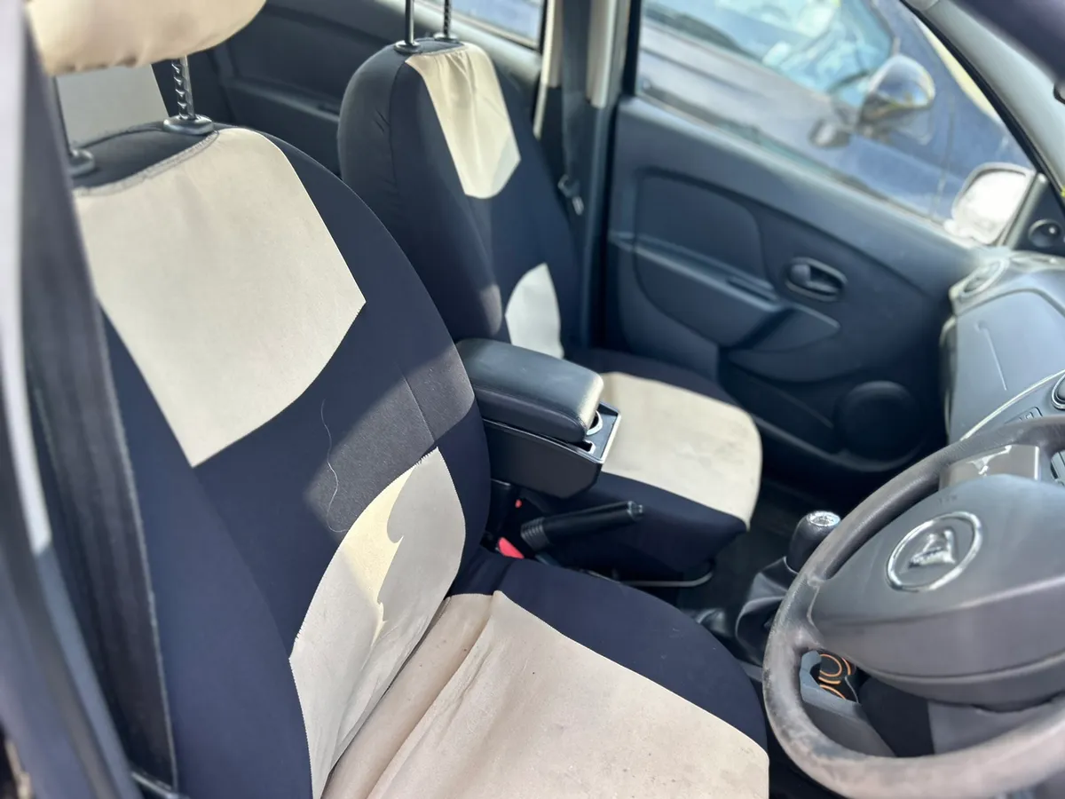 Dacia Sandero Stepway and 1.0 Petrol nct1/26 - Image 2