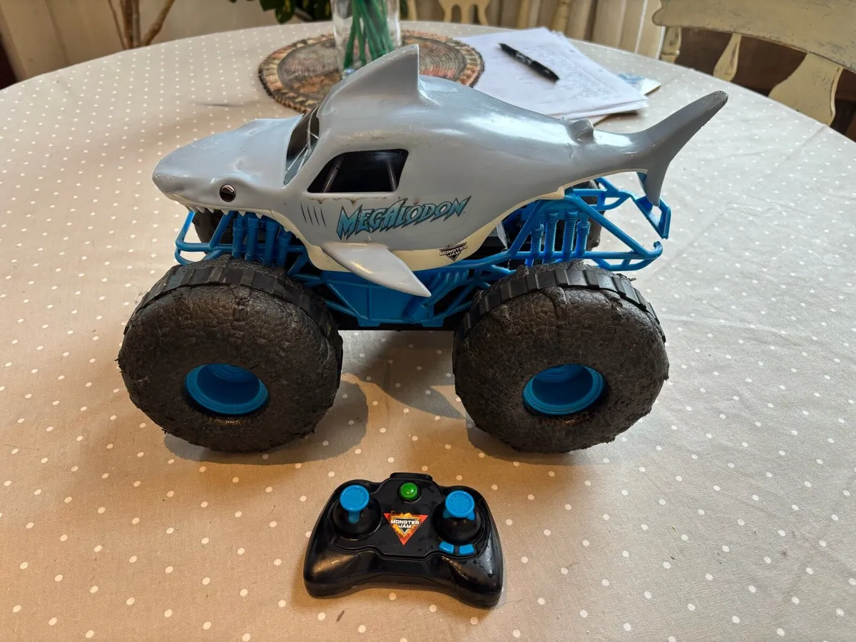 Monster Jam Shark Remote Control Monster Truck - Image 1