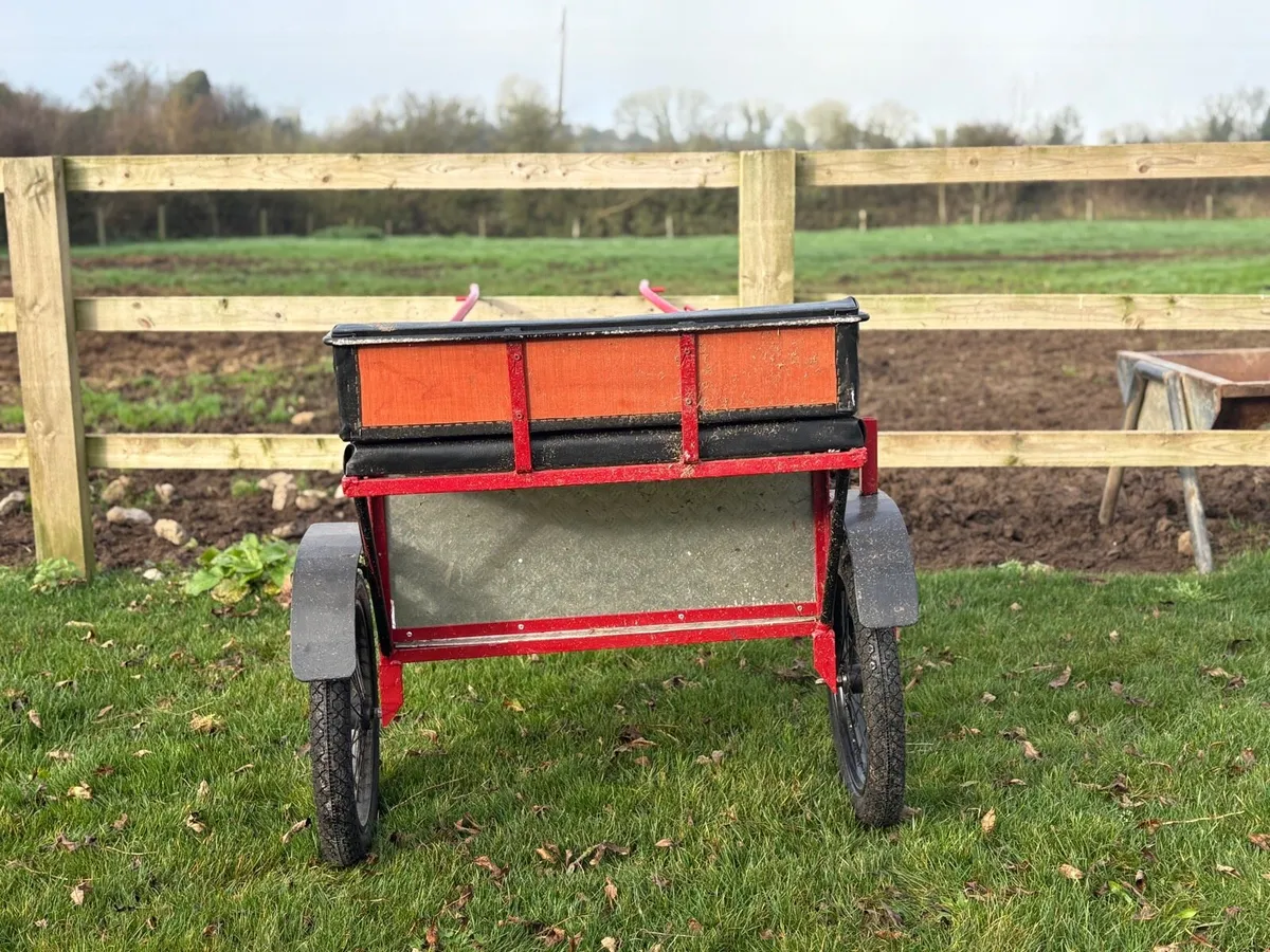 Very good pony cart for sale €550 no offers - Image 3