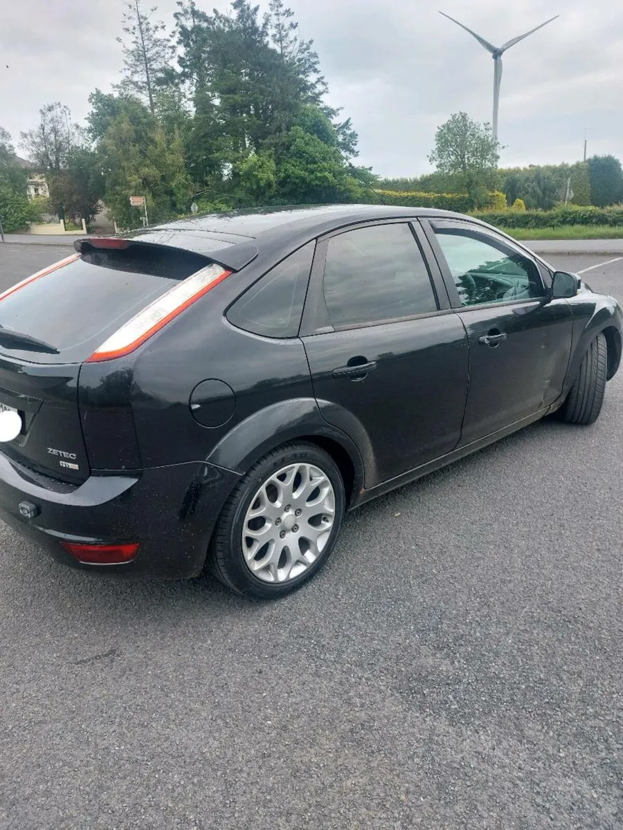 Ford Focus - Image 4