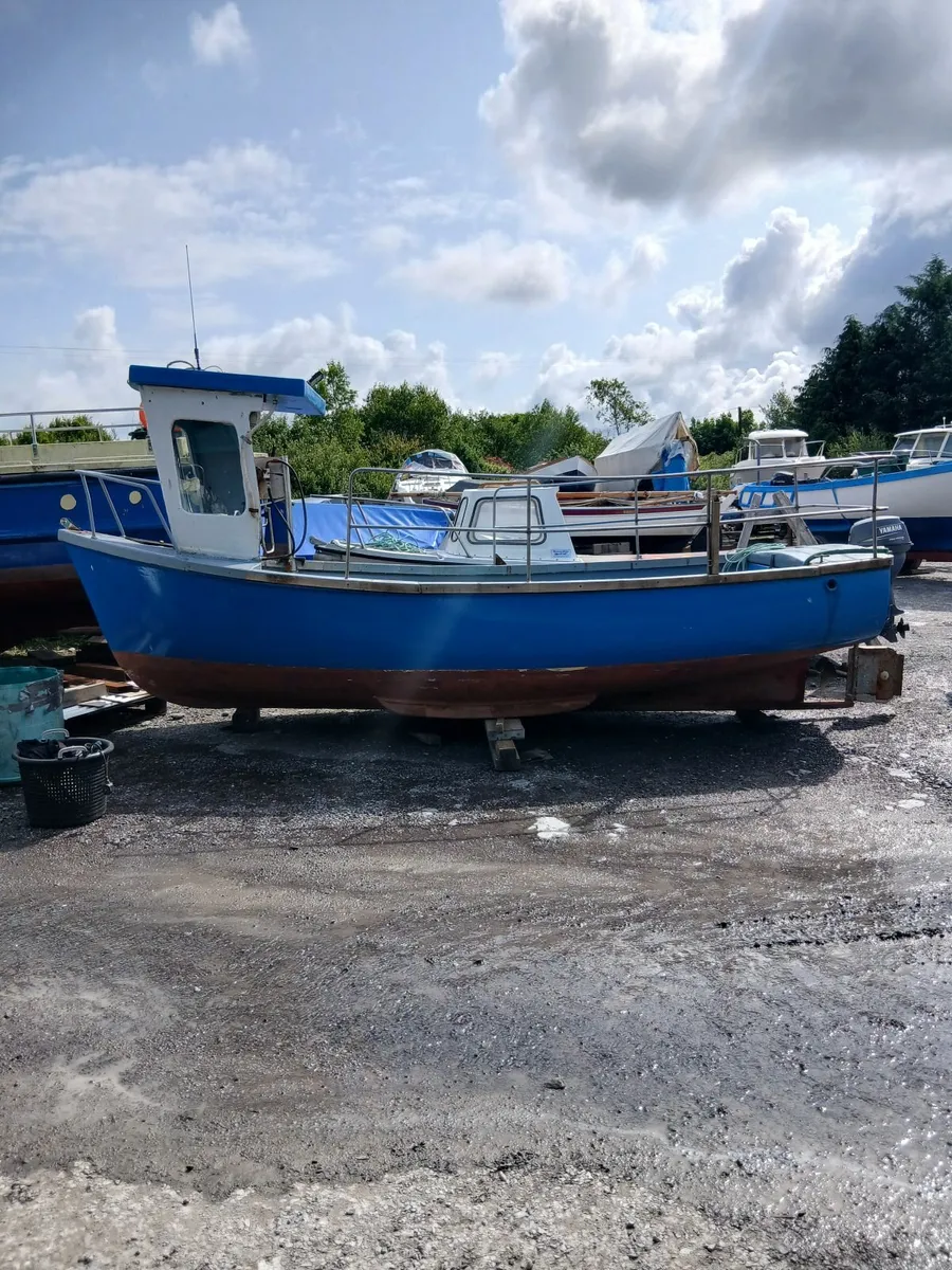 Boat - Image 4