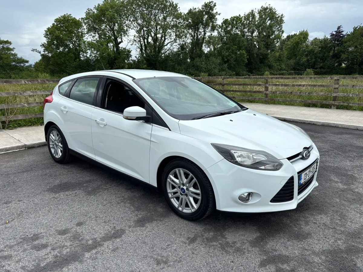 Ford Focus 2013 - Image 1