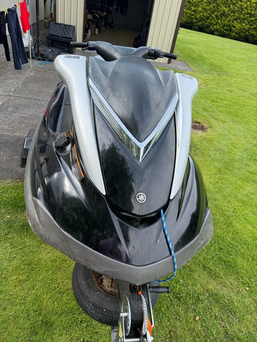 2007 Yamaha WaveRunner FX Cruiser High Output - Image 3