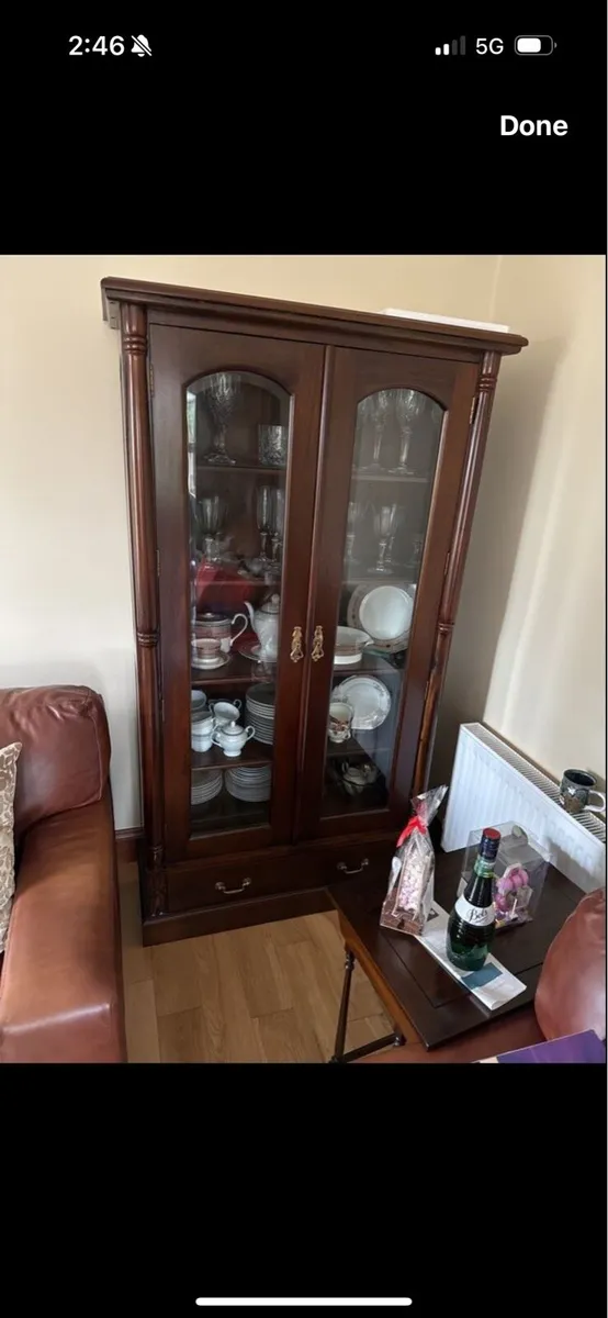 Cabinet - Image 3