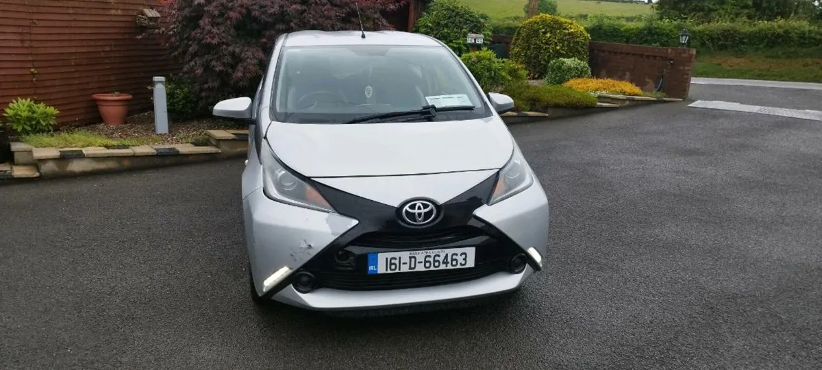 2016 Toyota Aygo 1.0 vvti X-Play €3250euro - Image 2