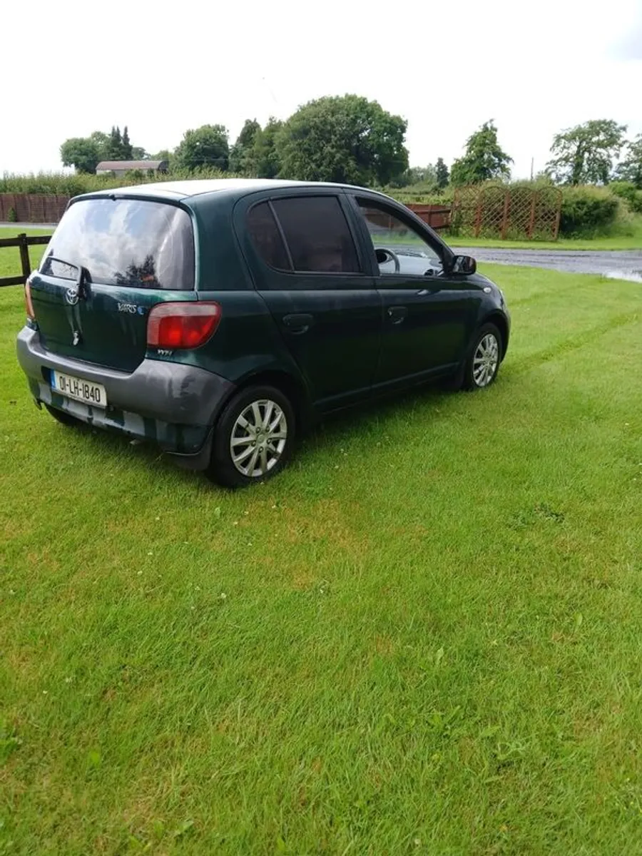 2001 Toyota Yaris - Image 4