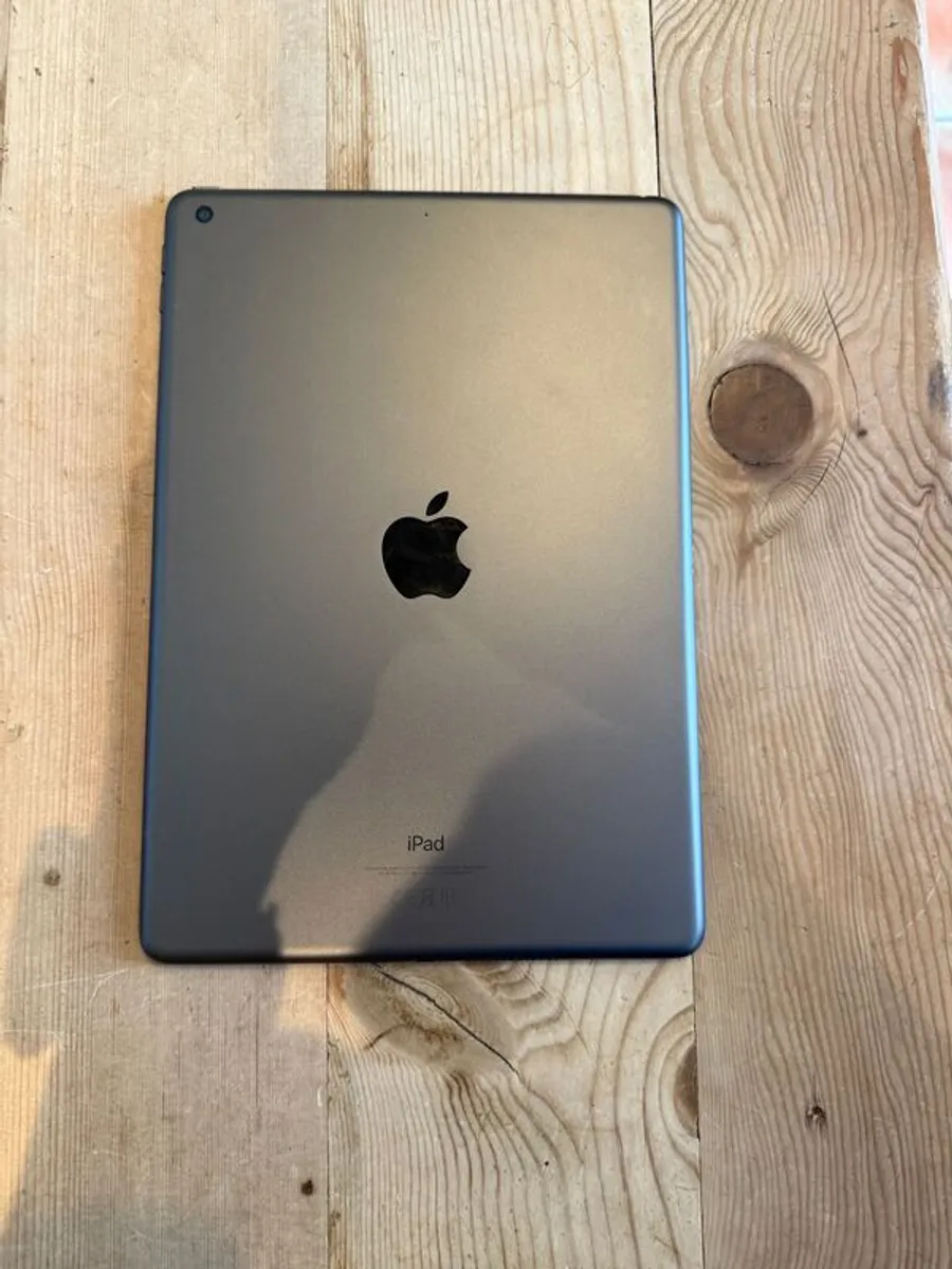 Apple iPad 9th Generation - 64GB - Never Used - Image 3