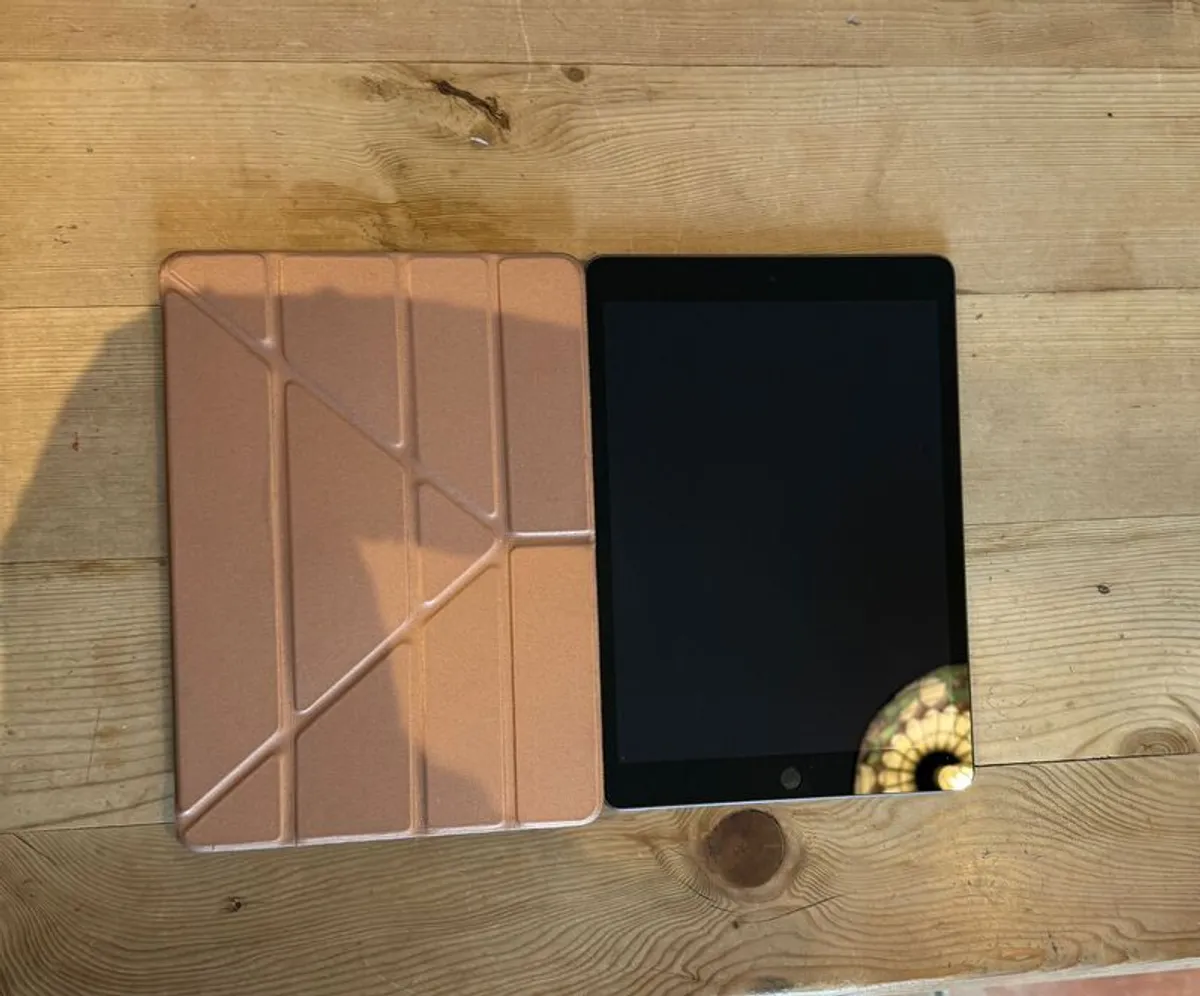 Apple iPad 9th Generation - 64GB - Never Used - Image 4