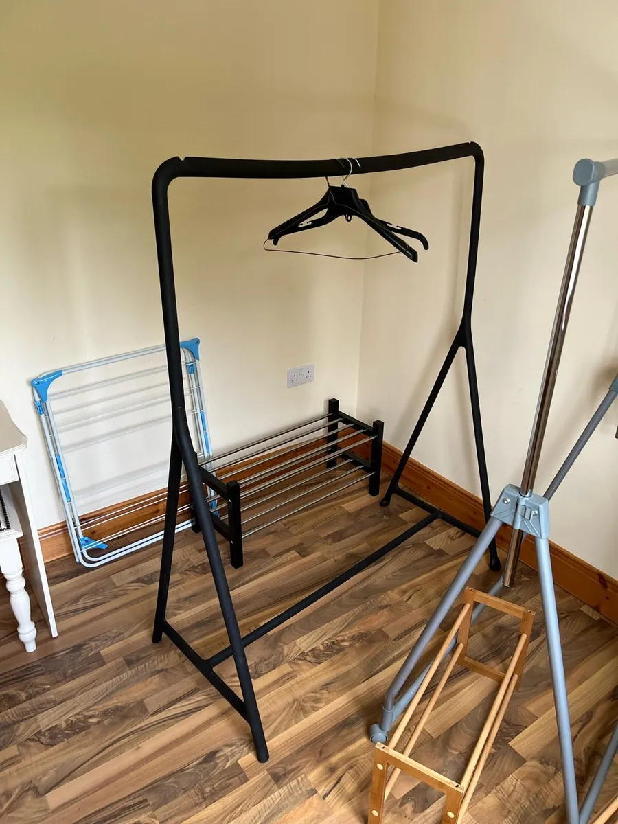 Clothes rails & shoe racks - Image 3