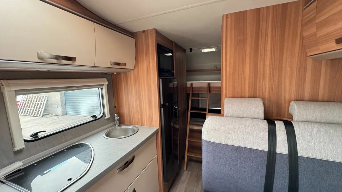 2019 191D Fiat Carahome 6 Berth Motorhome 6 Belts - Image 4