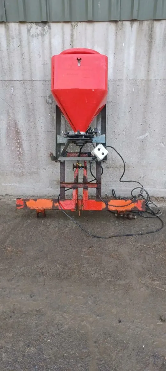 Slug pellet  applicator - Image 2