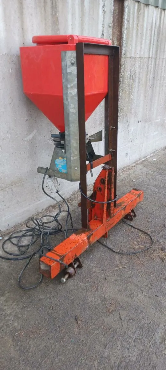 Slug pellet  applicator - Image 3