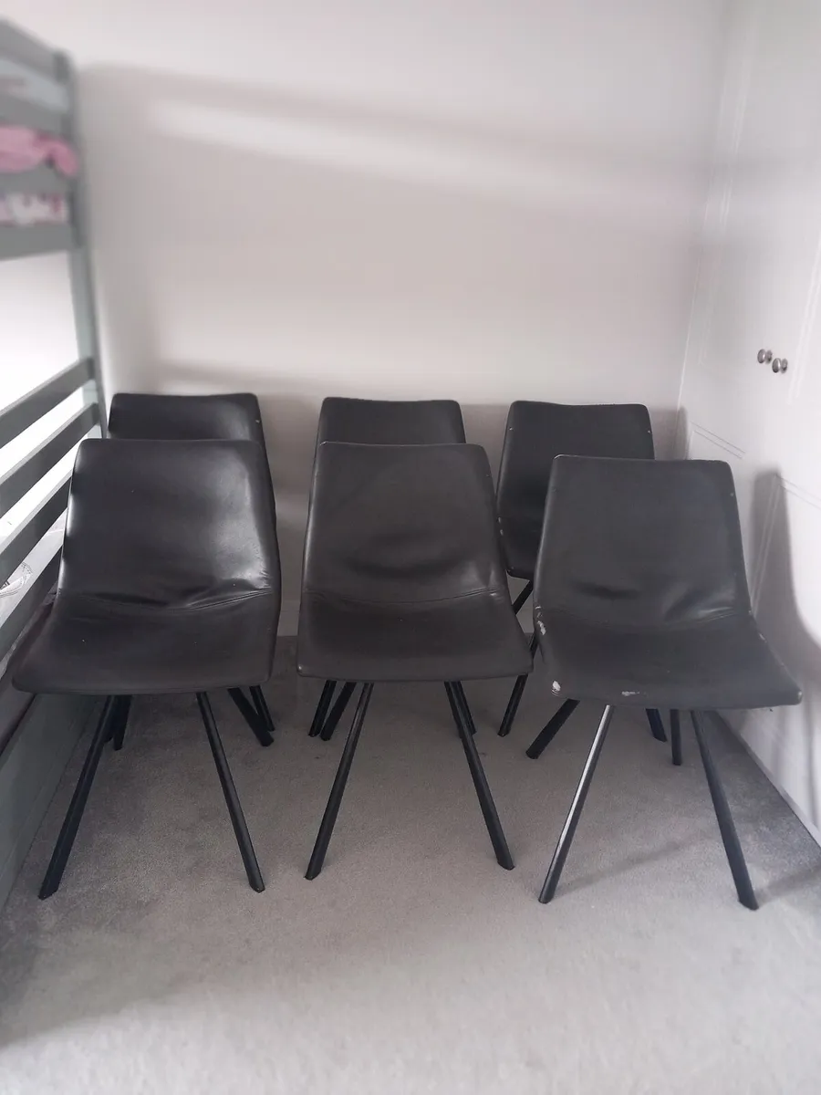 6 Dining Chairs