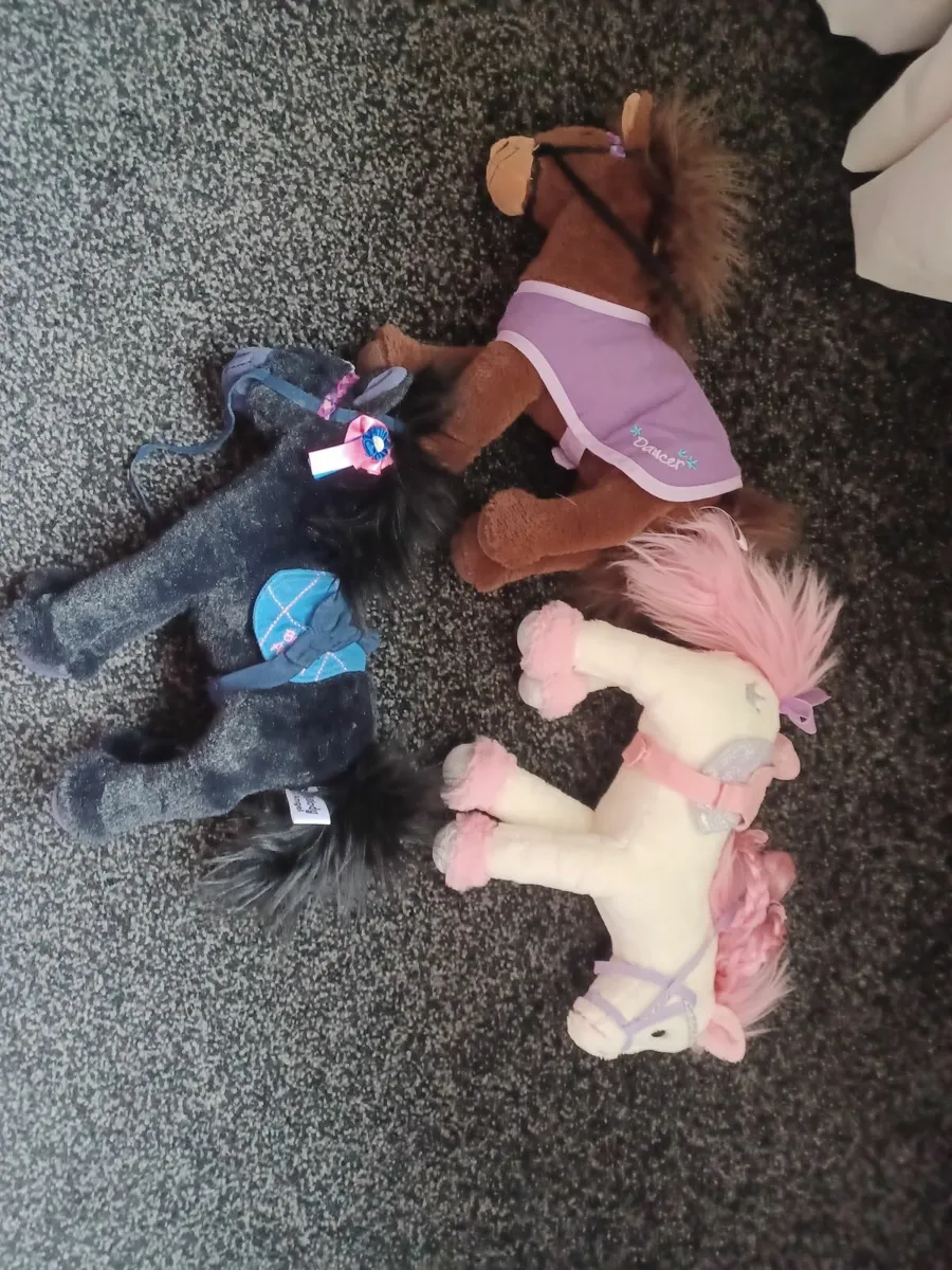 Plush Horses x 3 - Image 2