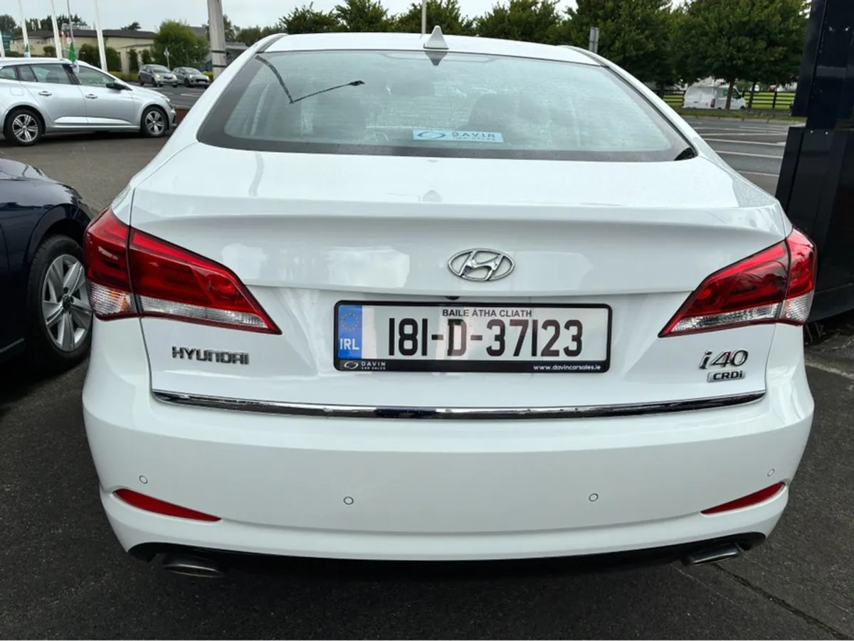 Hyundai i40 Executive 4DR - Image 4