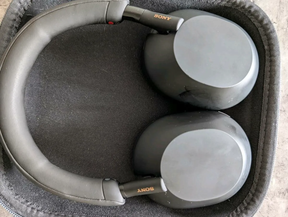 Sony WH1000XM5 - Image 4