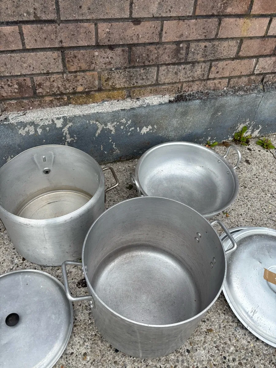 Pots - Image 2