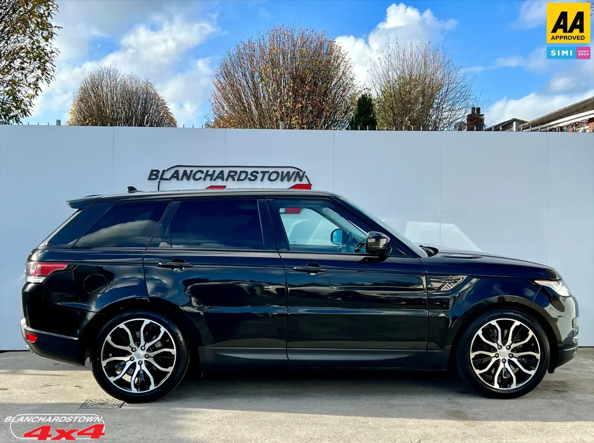 RANGE ROVER SPORT HSE DYNAMIQUE 7 SEATER FINANCE - Image 4
