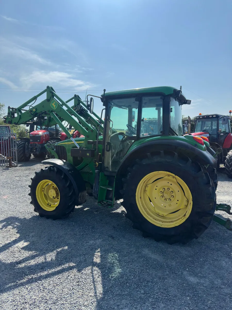 2003 John Deere 6220 c/w loader - Image 4