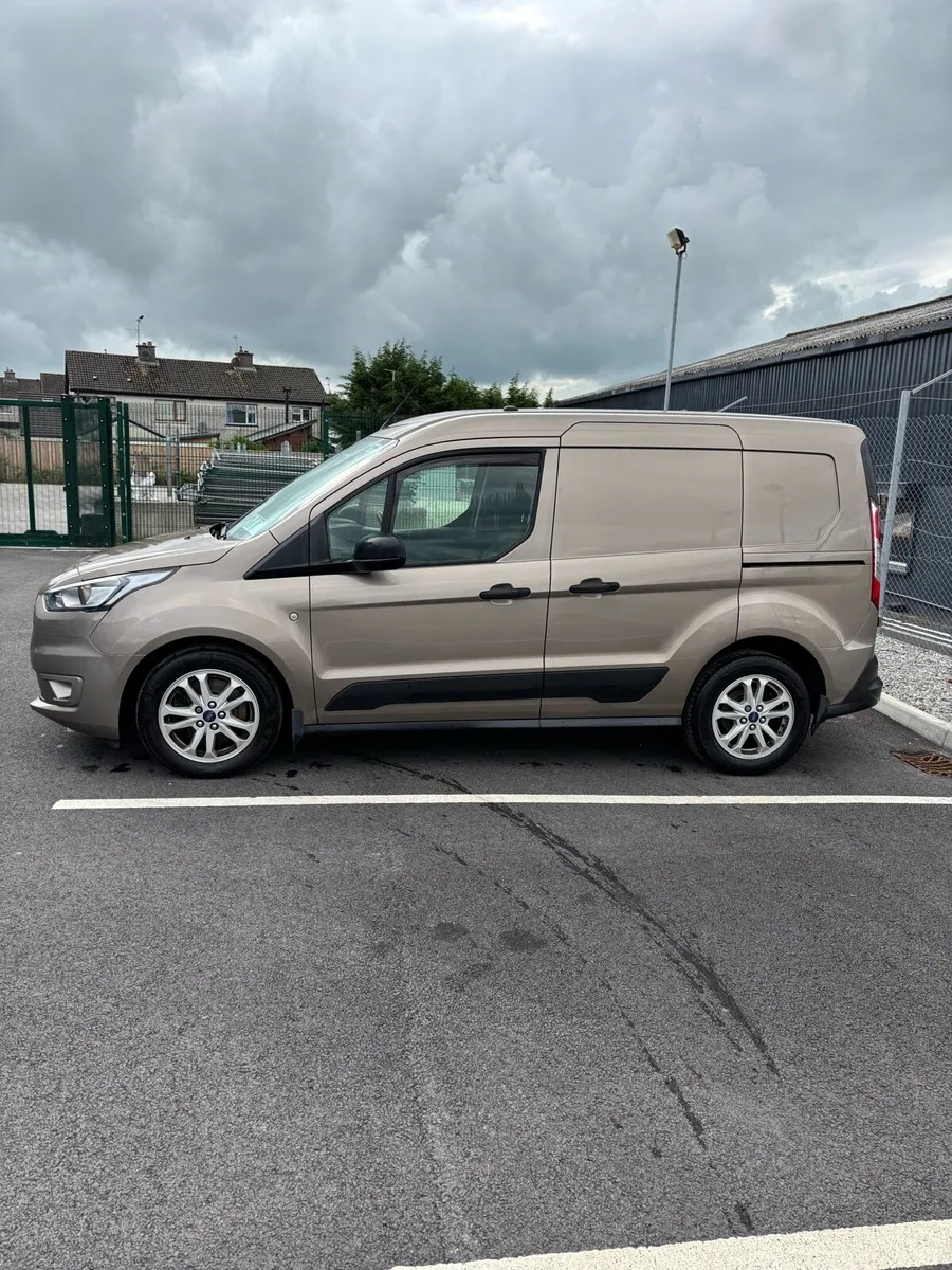 Ford Transit Connect - Image 2