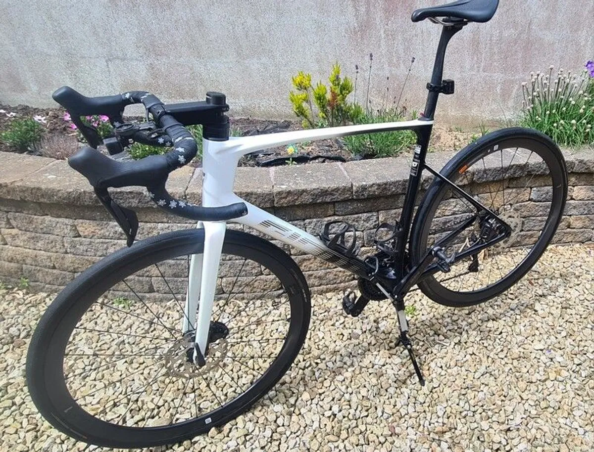 Giant Defy Pro 1 Large - Image 2